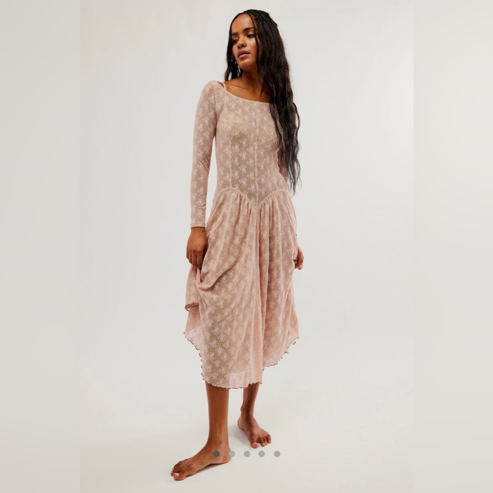 NWOT size Small Free People Intimately Dial For Drama Slip